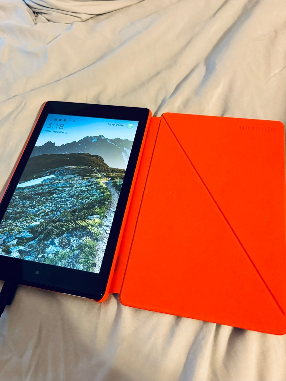 Amazon Fire HD 8 7th Gen 32 GB Red Tablet with Case & Charging Cable